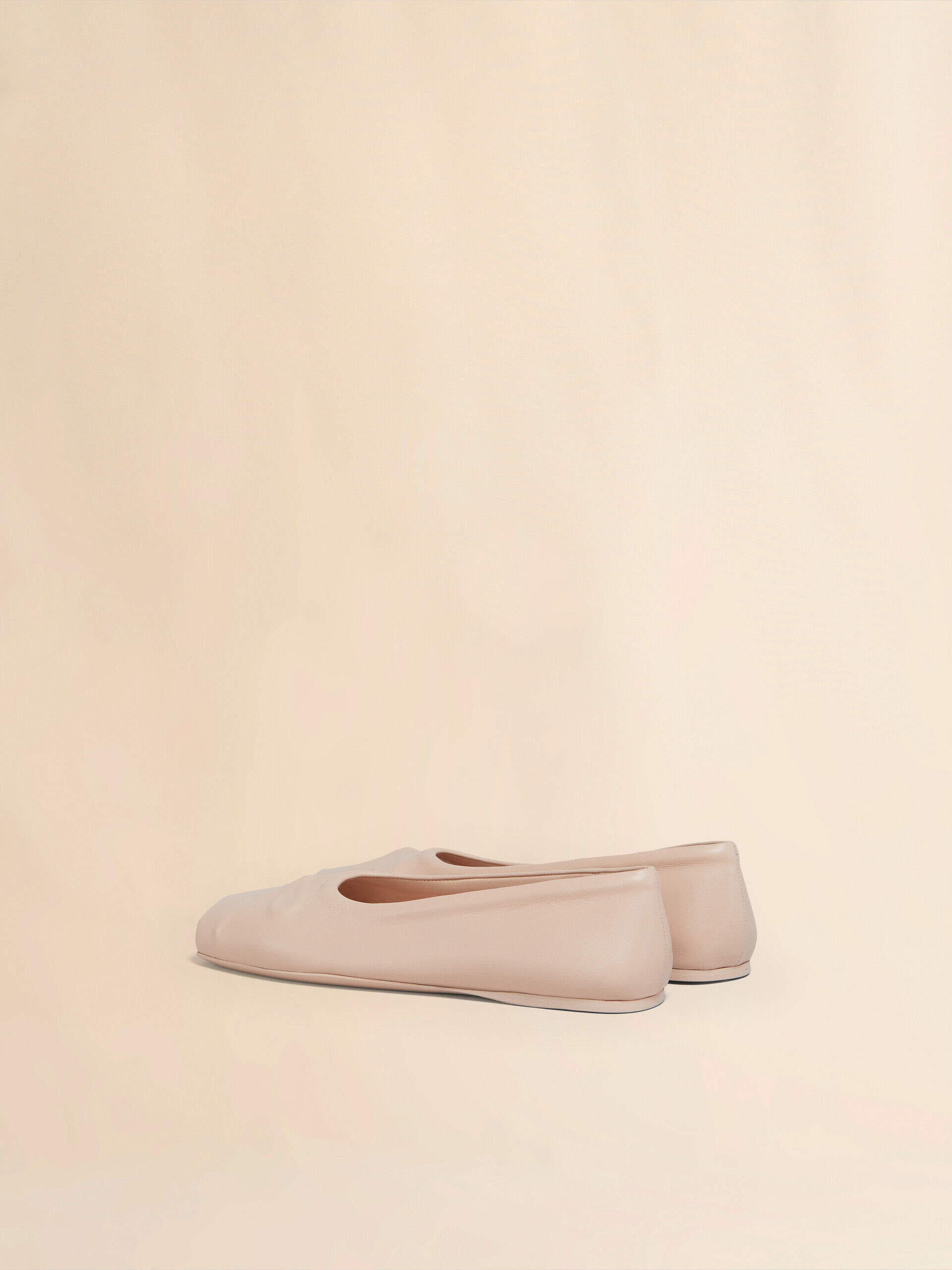 【国内送関税込】MARNI ☆ ダンサーバレリーナフラットシューズ Little Bow ライトブルー ナッパレザー製 シームレス フラット