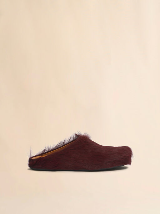 Red long haircalfskin Fussbett sabot - Clogs
