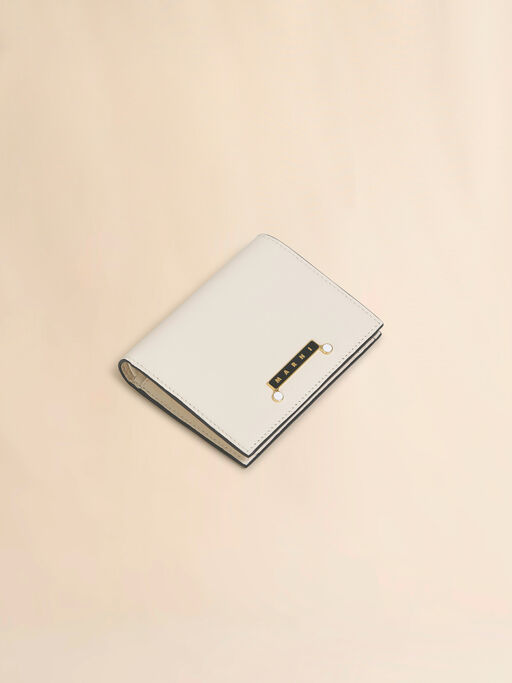 クリーム レザー製 Envelope 二つ折りウォレット - 財布