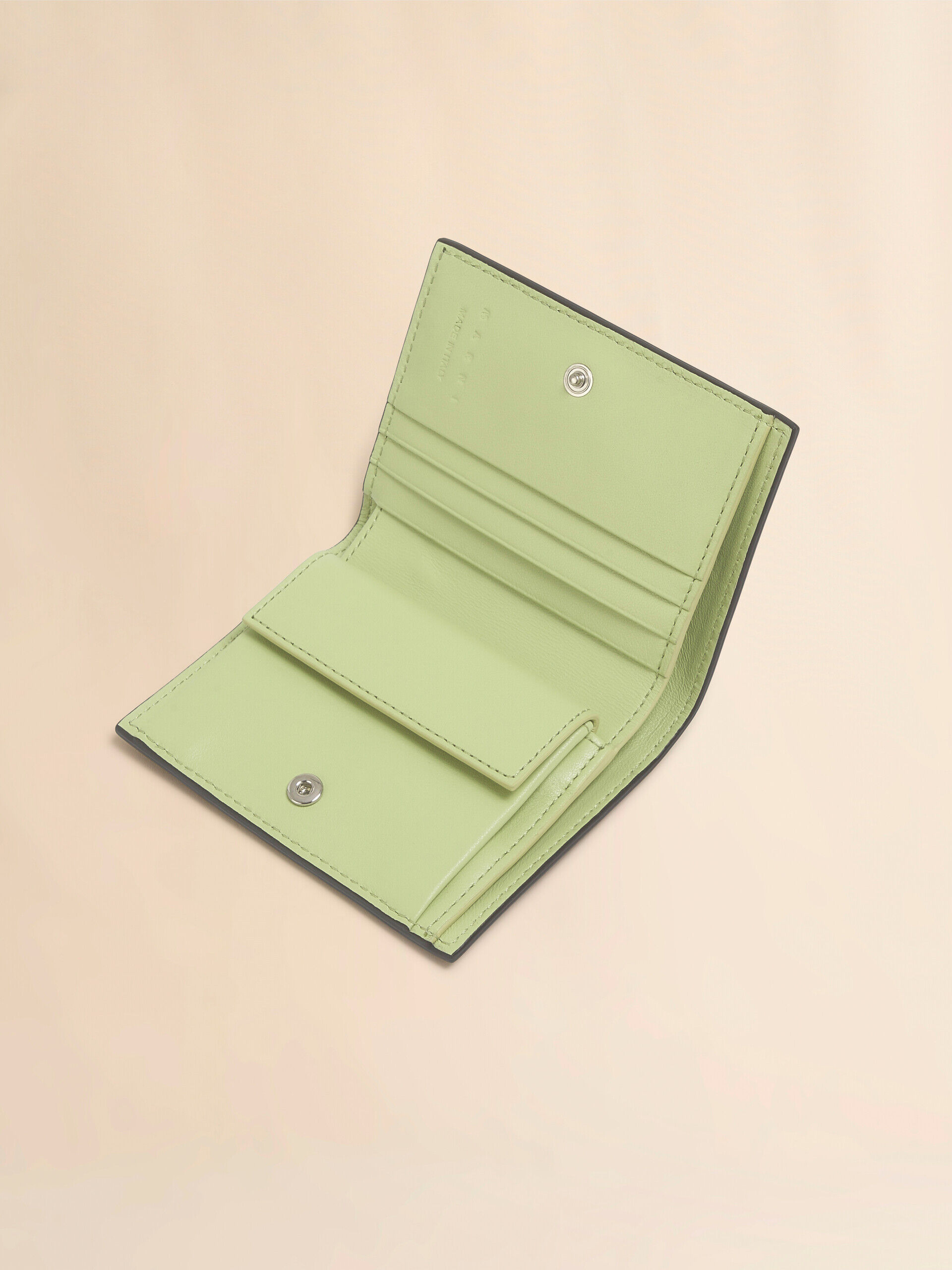 MARNI グリーン レザー 二つ折り財布 MARNI マルニ 二つ折り財布 財布 メンズ レディース バイカラー