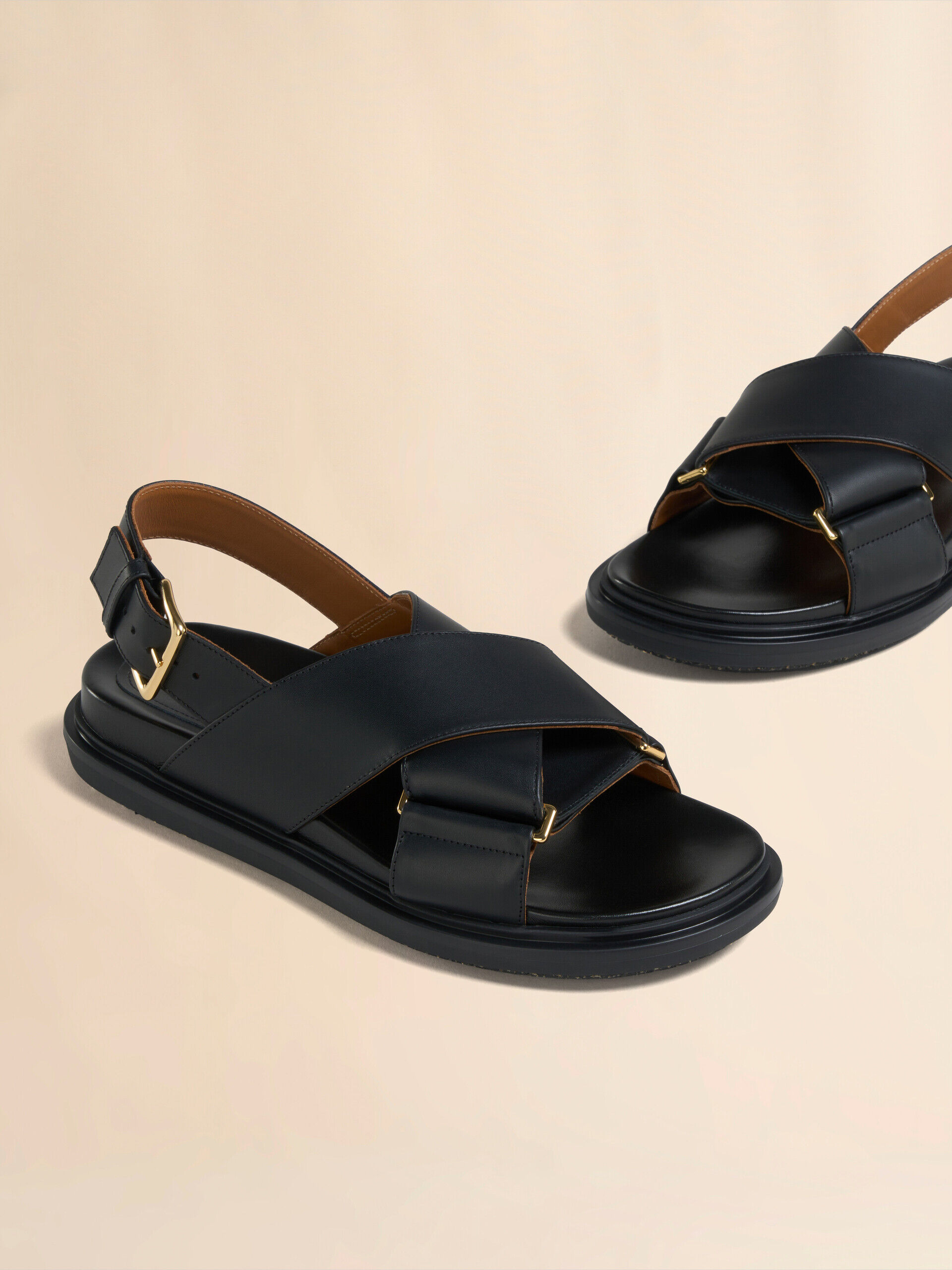 Black leather Fussbett | Marni