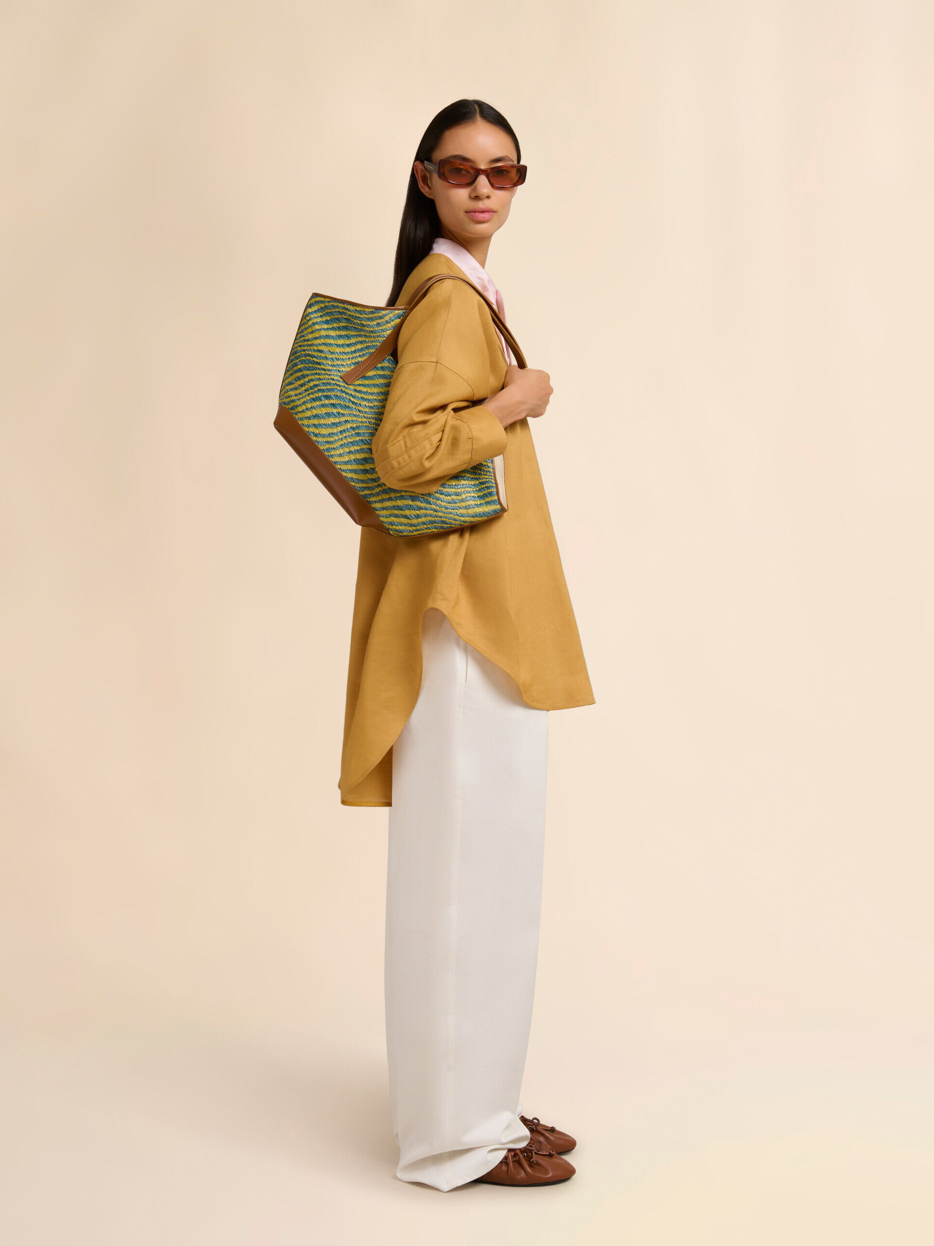 グリーン ラフィアエフェクト Wave スモールトートバッグ | Marni