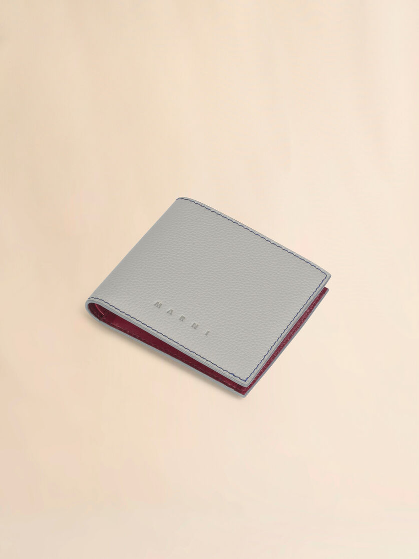 Grey leather bifold wallet with contrast stitching, Image 4