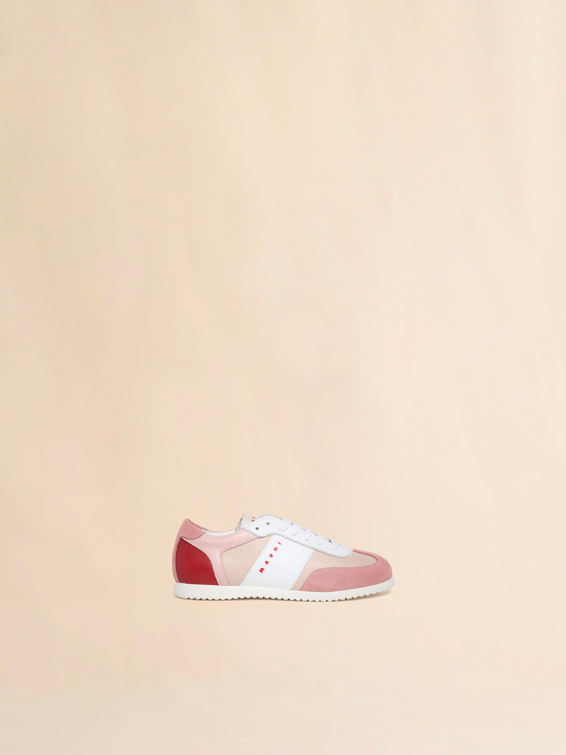 箱 タグ付き MARNI ローカットスニーカー オールレザー ピンク サイズ37 Pink leather sneaker with color-block overlays | Marni
