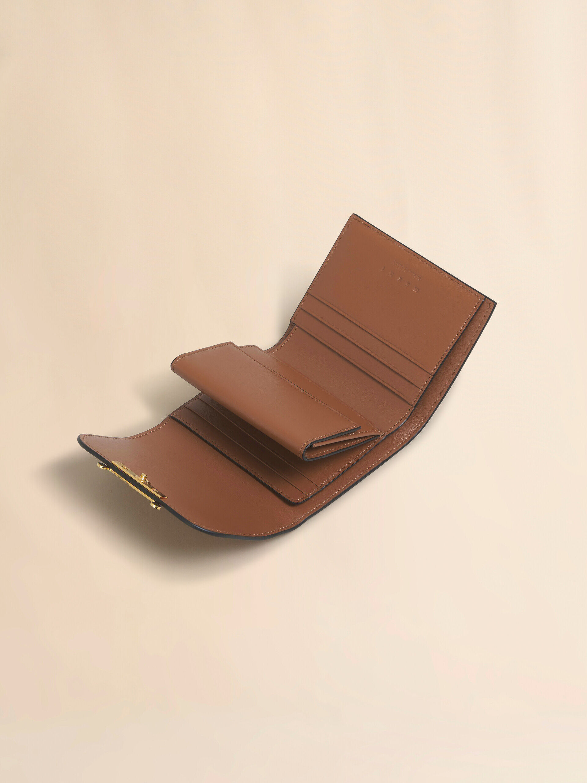 ブラウン レザー製 Envelope 三つ折りウォレット | Marni