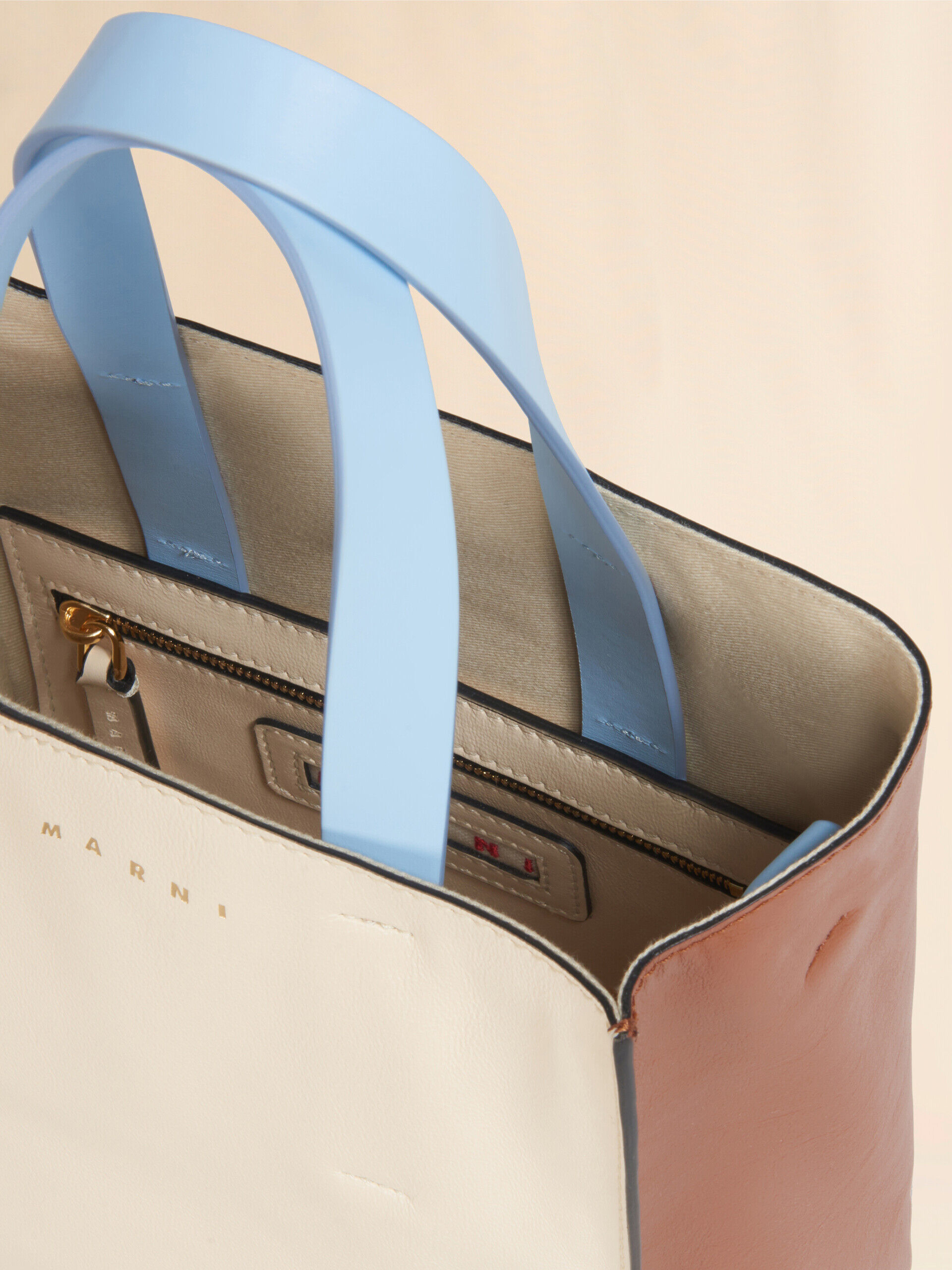トートバッグ MARNI Light Blue Leather Mini Museo Handbag Museo Mini Bag in turquoise leather | Marni