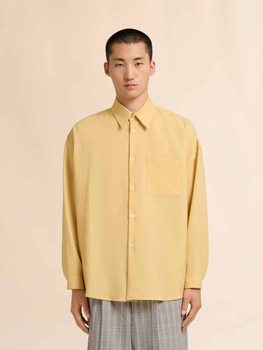 Yellow tropical wool long-sleeved shirt, Image 2