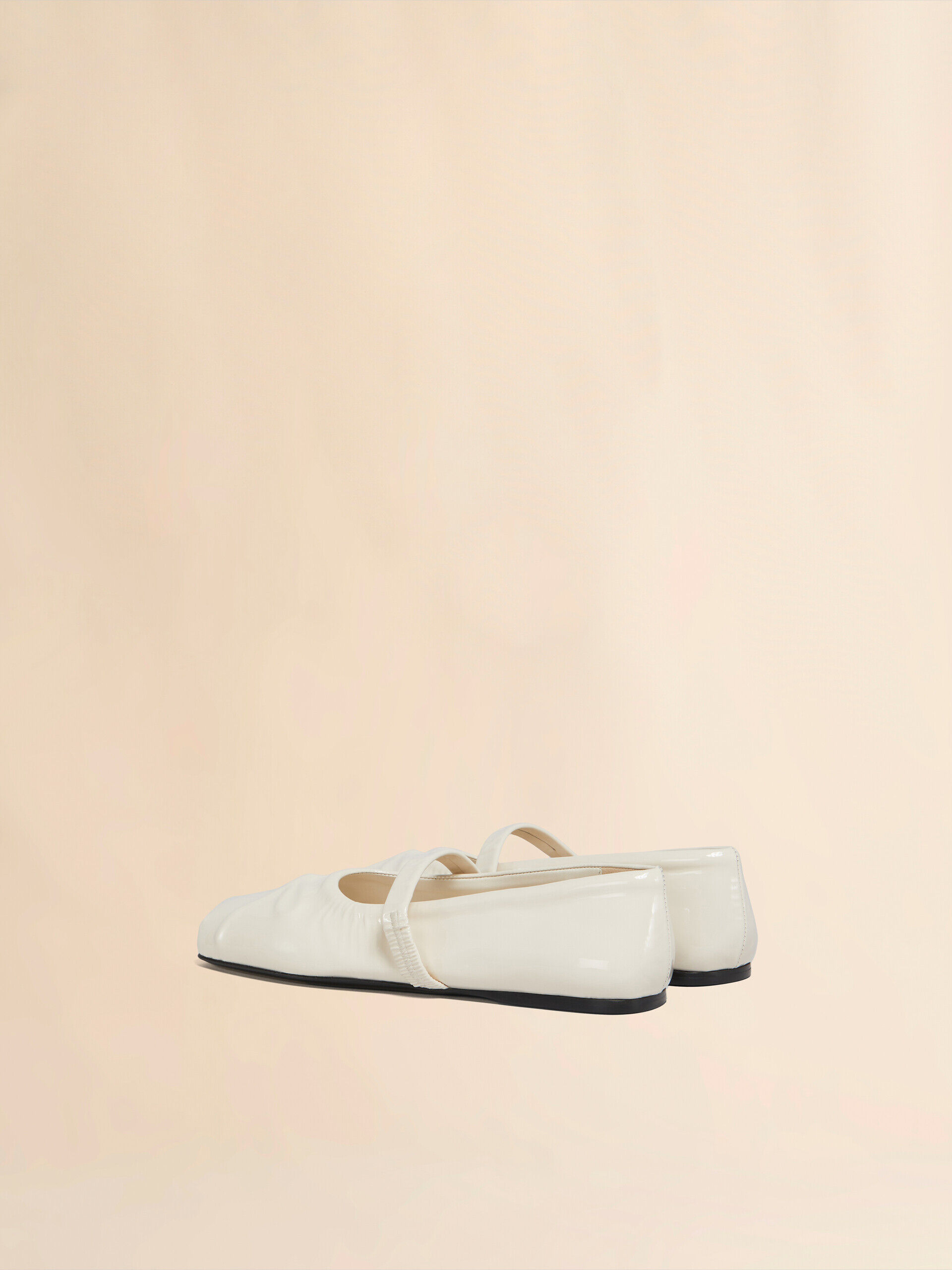 ホワイト パテントレザー製メリージェーン | Marni