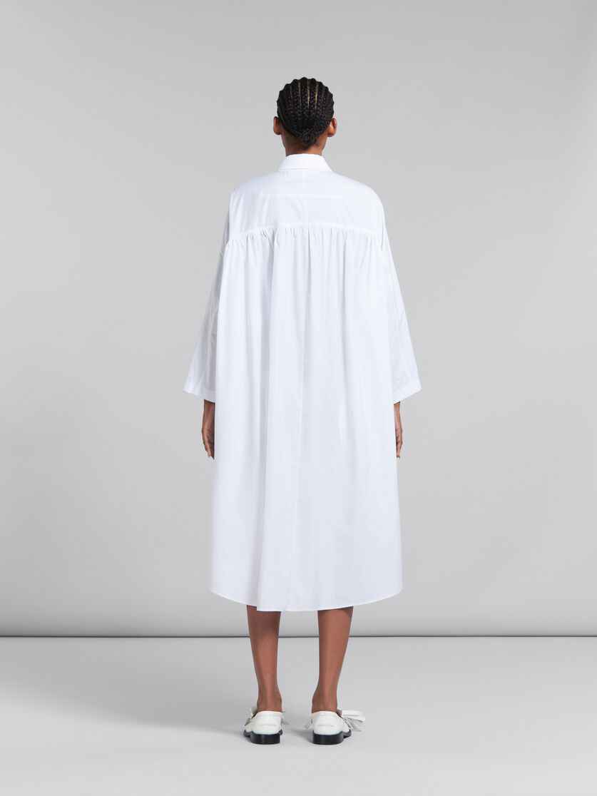 ホワイト オーガニックポプリン製 オーバーサイズ シャツドレス - ドレス - Image 3