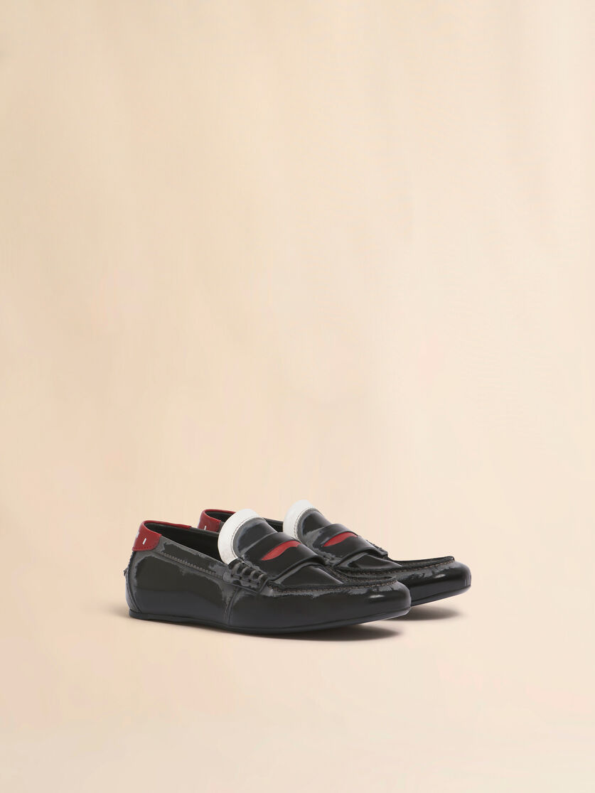 Black leather moccasin with logo tab - Mocassin - Image 2