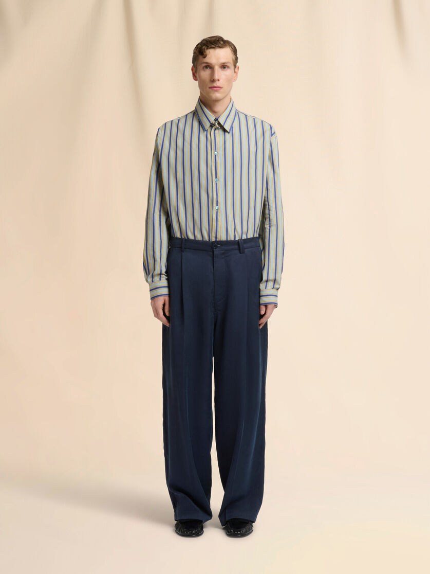 Deep blue satin wide-leg trousers, Image 2