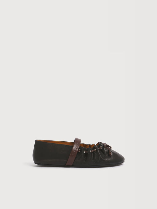 Soft Ballerina Mary Jane aus schwarzem und braunem Leder - Ballerinas