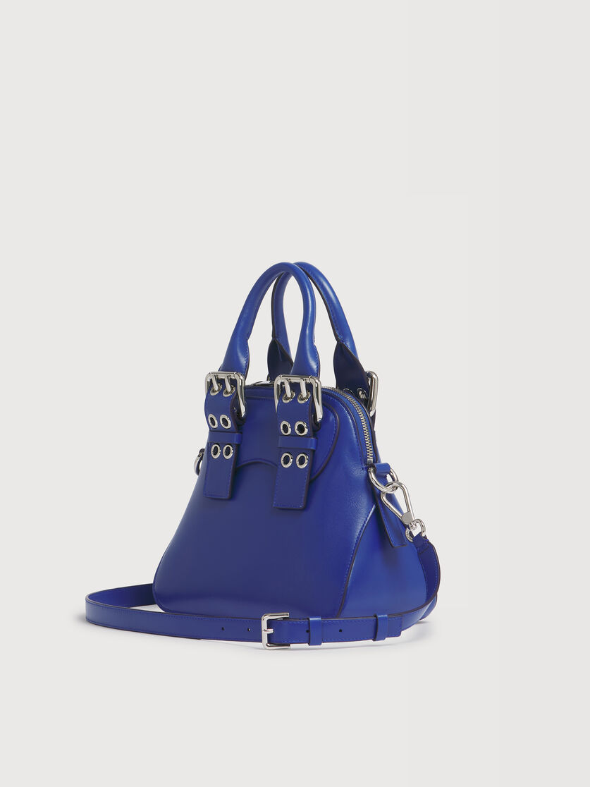 Kleine Belte Tasche aus blauem Leder, Image 3