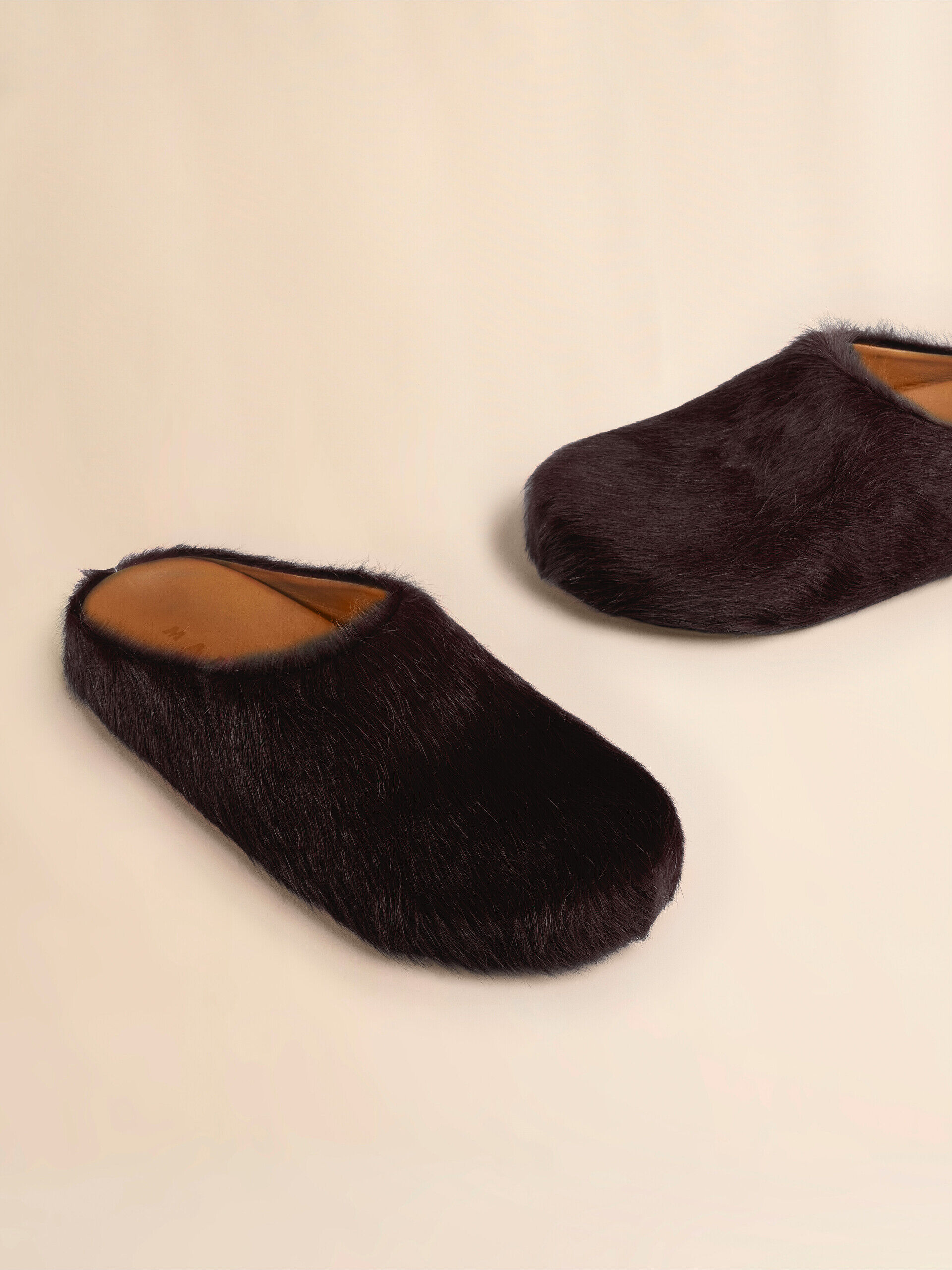 Brown long haircalfskin Fussbett sabot | Marni