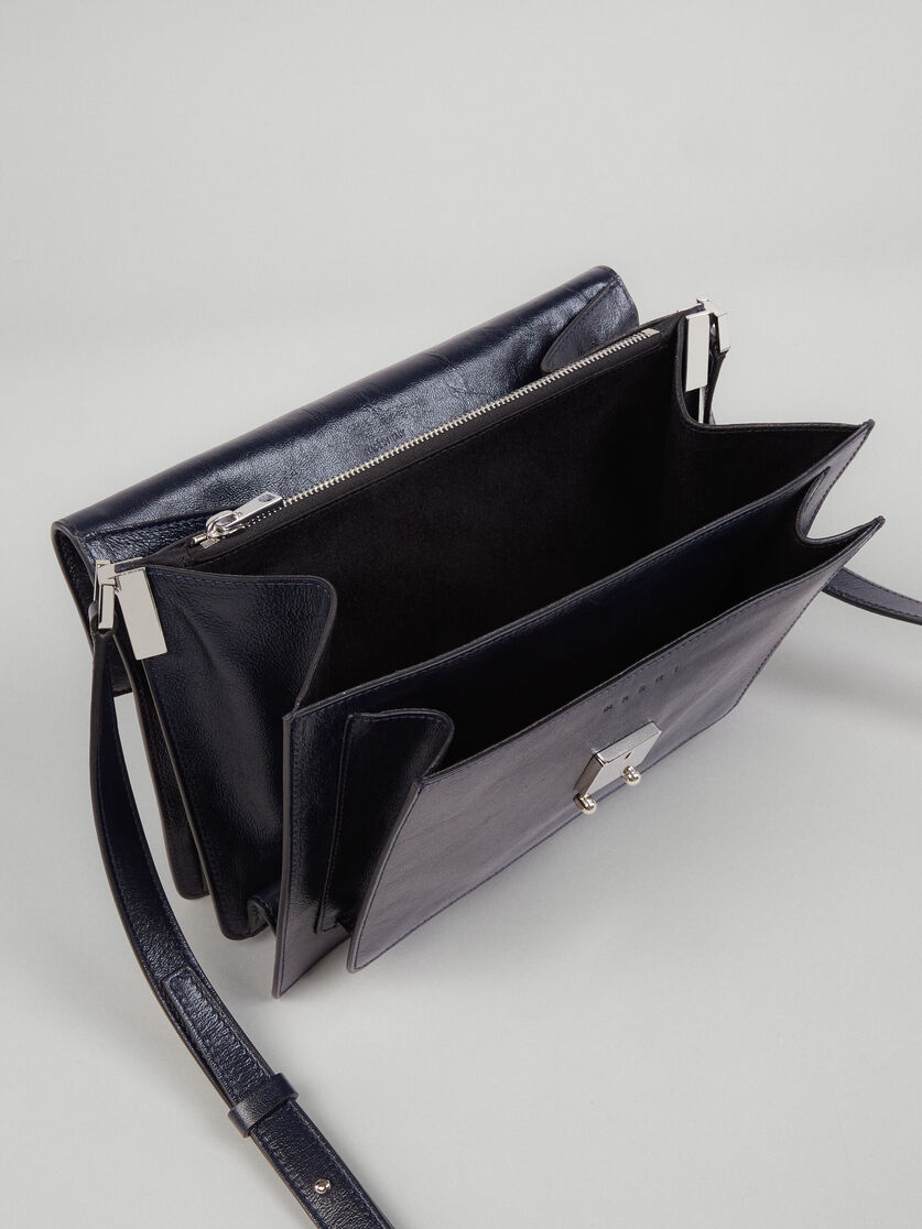 Trunk Soft Large Bag in black leather - Shoulder Bag - Image 5