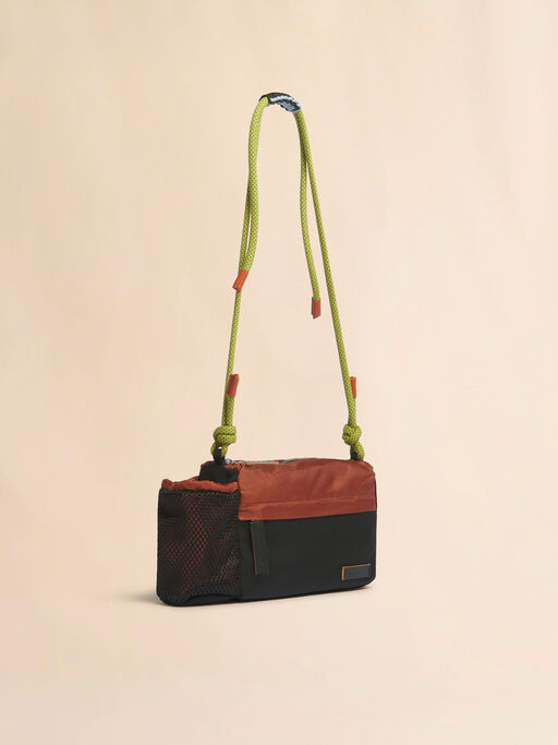 ブラウン＆ブラック ナイロン製 Modulus クロスボディバッグ - ショルダーバッグ