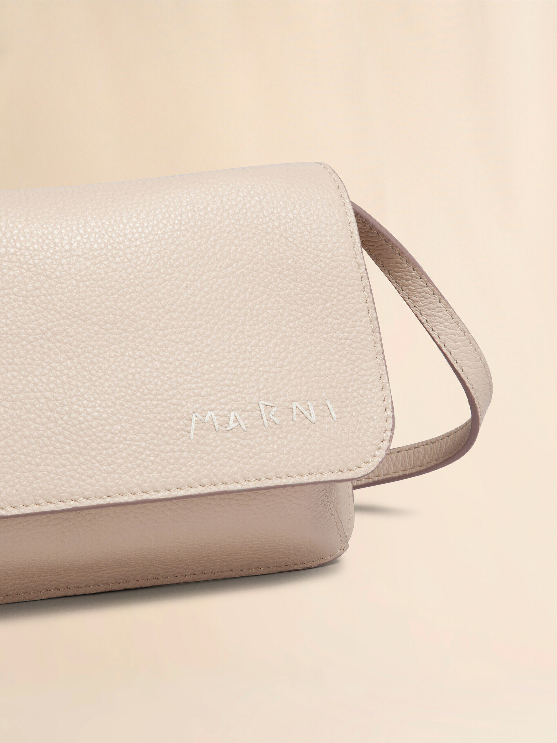 ショルダーバッグ・ポシェット MARNI Women Shoulder Bags SCMP0056U7P8181 ZO857 Beige Beige leather shoulder bag with Marni Mending | Marni