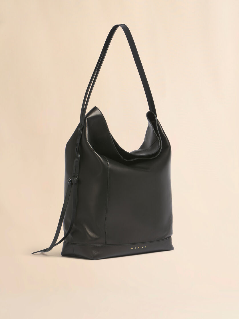 Black leather Pod 2.0 large hobo bag, Image 3