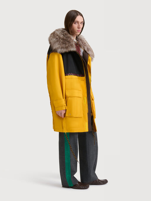 Yellow nylon coat with fur collar - Jackets