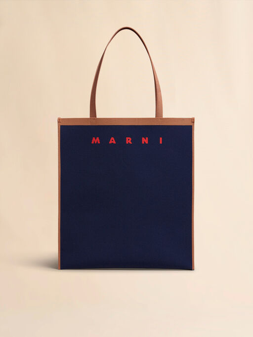 Sac TRUNK SOFT en maille bleue et marron - Sacs cabas
