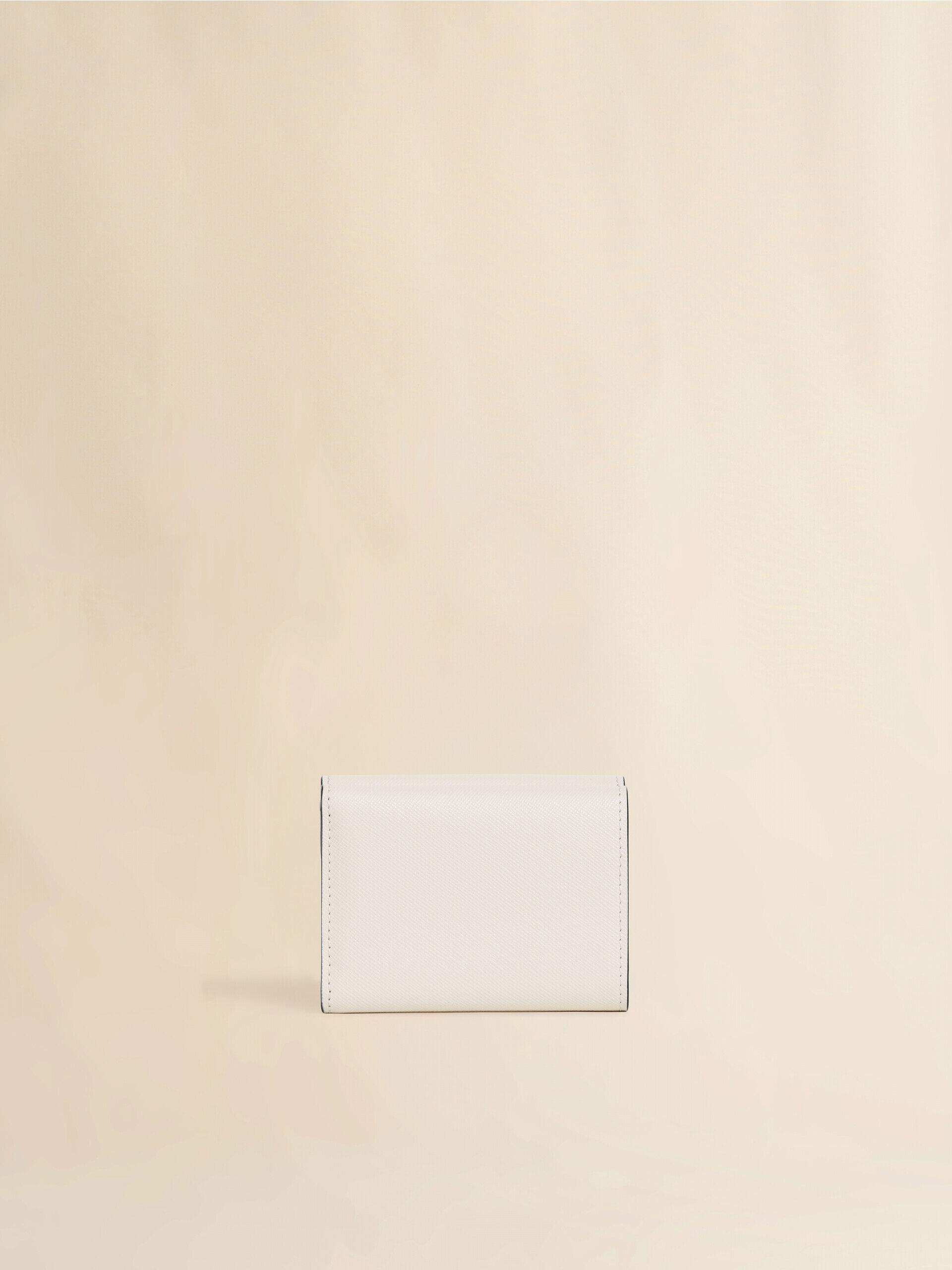【新品未使用】MARNI マルニ ホワイト サフィアーノレザー 二つ折り財布 ホワイト サフィアーノレザー製三つ折りウォレット | Marni