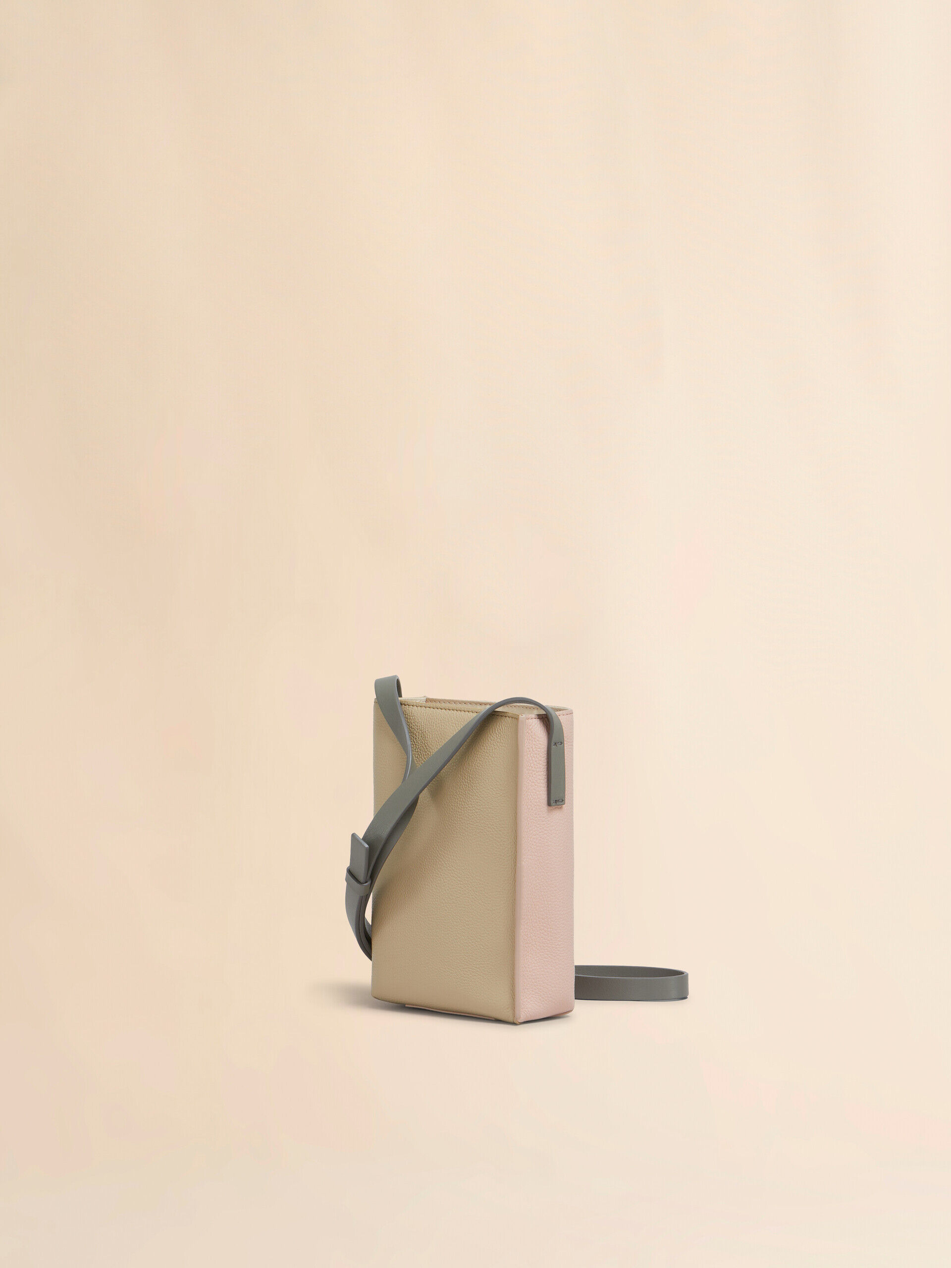 ショルダーバッグ・ポシェット Museo Shoulder Bag - Marni - Leather - White MUSEO nano bag in white and black leather | Marni