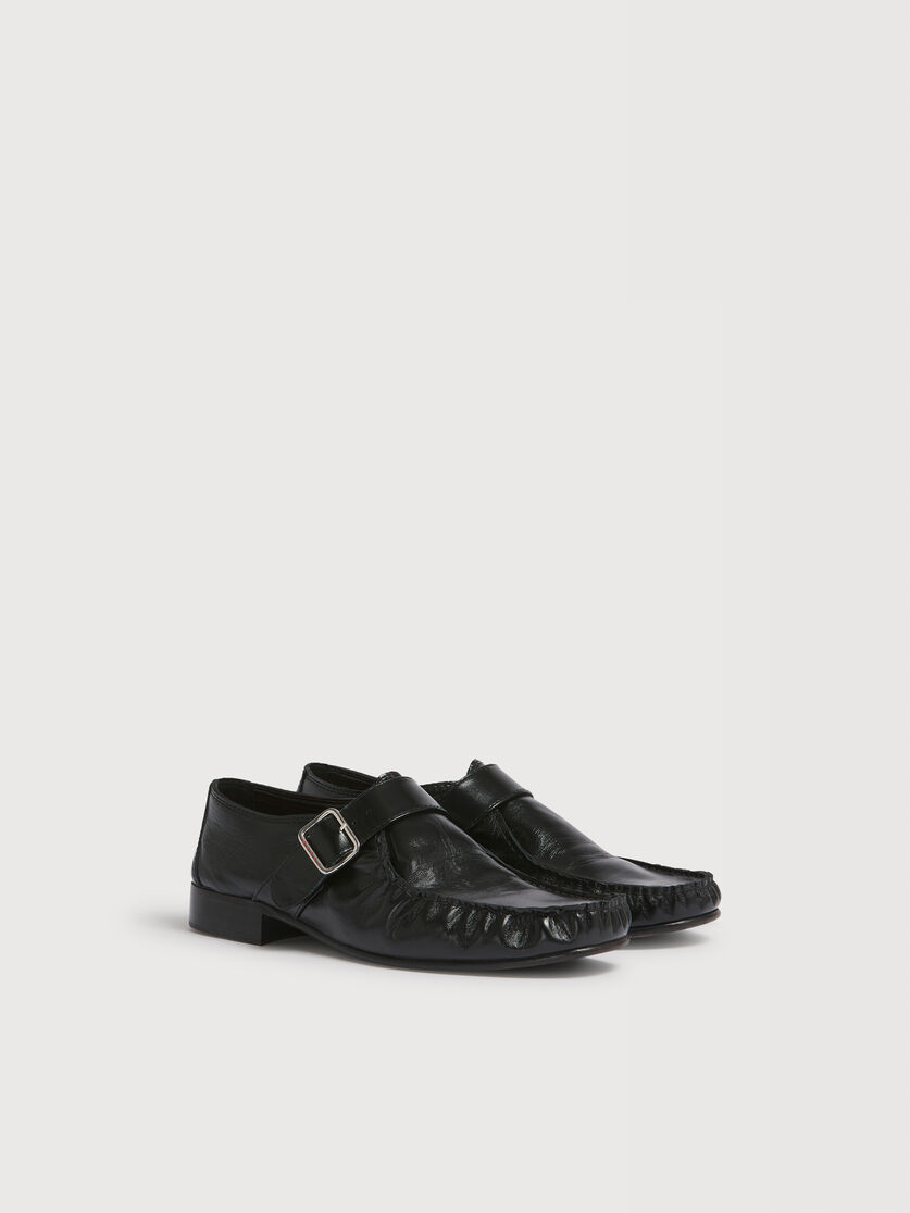 Black leather loafer, Image 2
