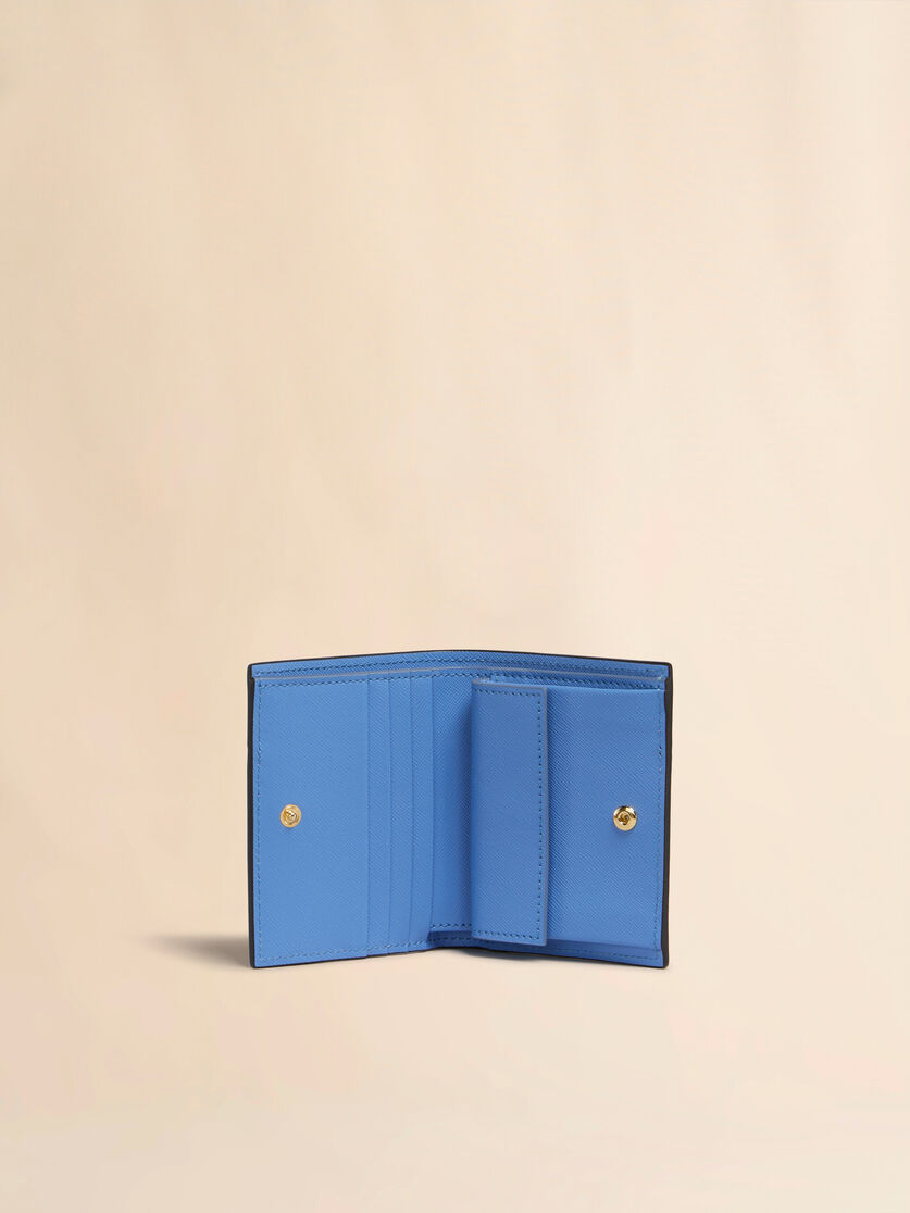 Cartera estilo libro de piel saffiano azul, beige y azul celeste - Carteras - Image 2