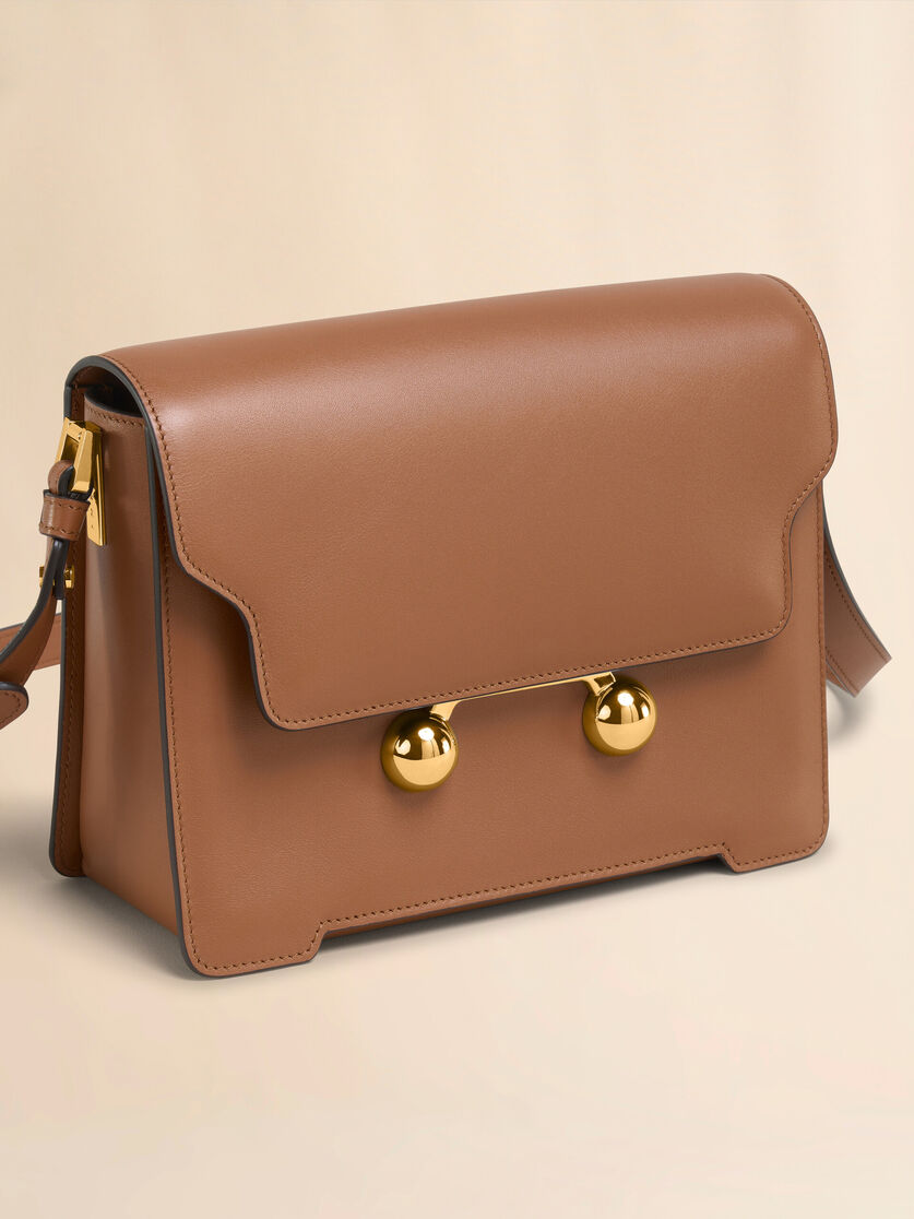 Blue leather Trunkaroo medium shoulder bag - Shoulder Bags - Image 4