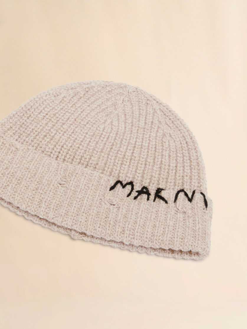 ベージュ ウールビーニー、マルニメンディング刺繍入り - 手袋 - Image 4