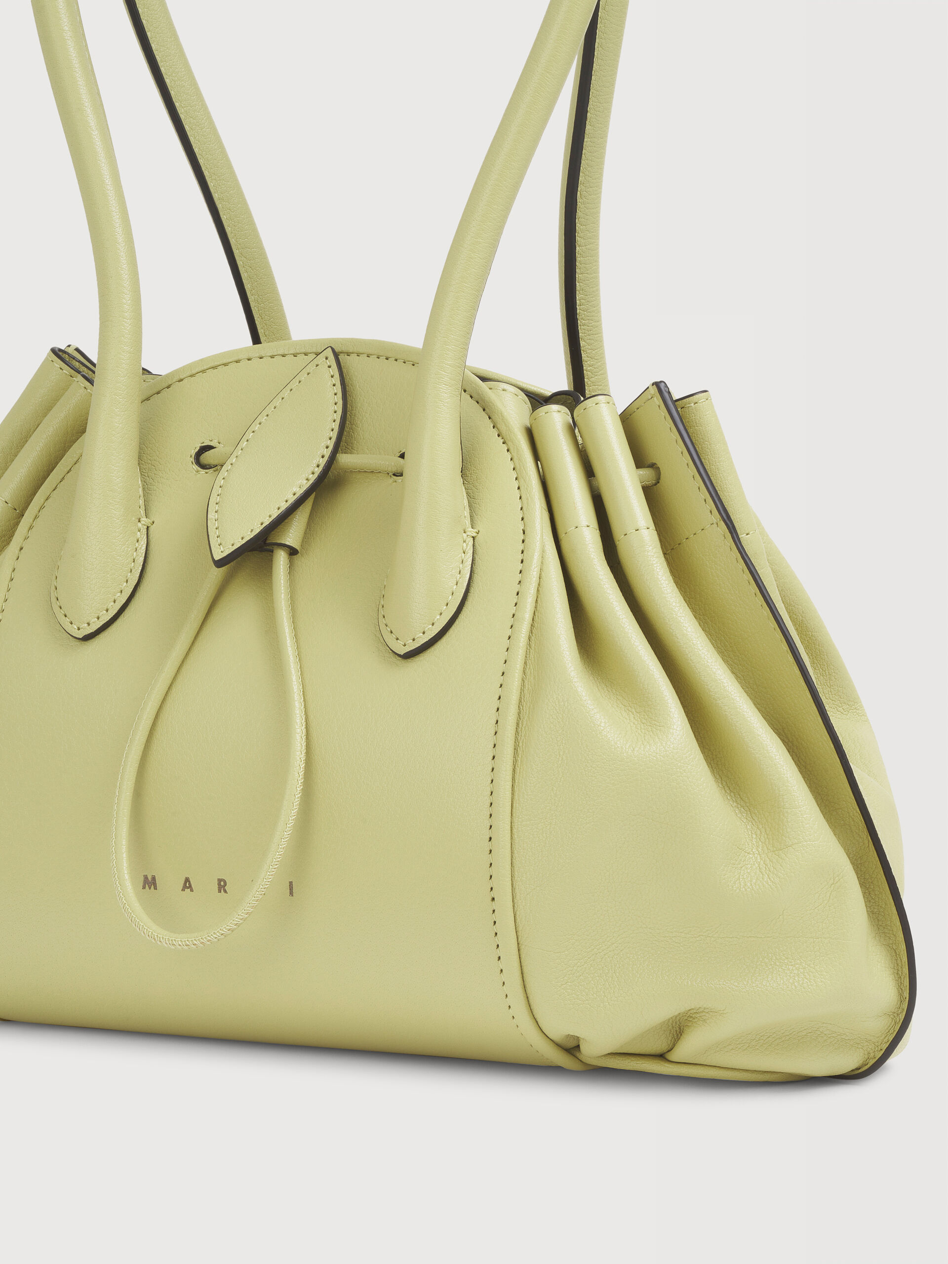 アシッドグリーン Tulipea レザー製ショルダーショルダーバッグ | Marni
