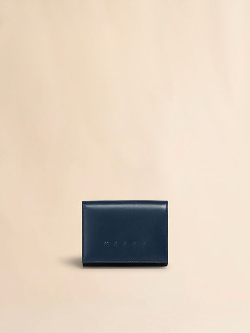 ブラック レザー製三つ折りウォレット、浮き彫りマルニロゴ入り - 財布