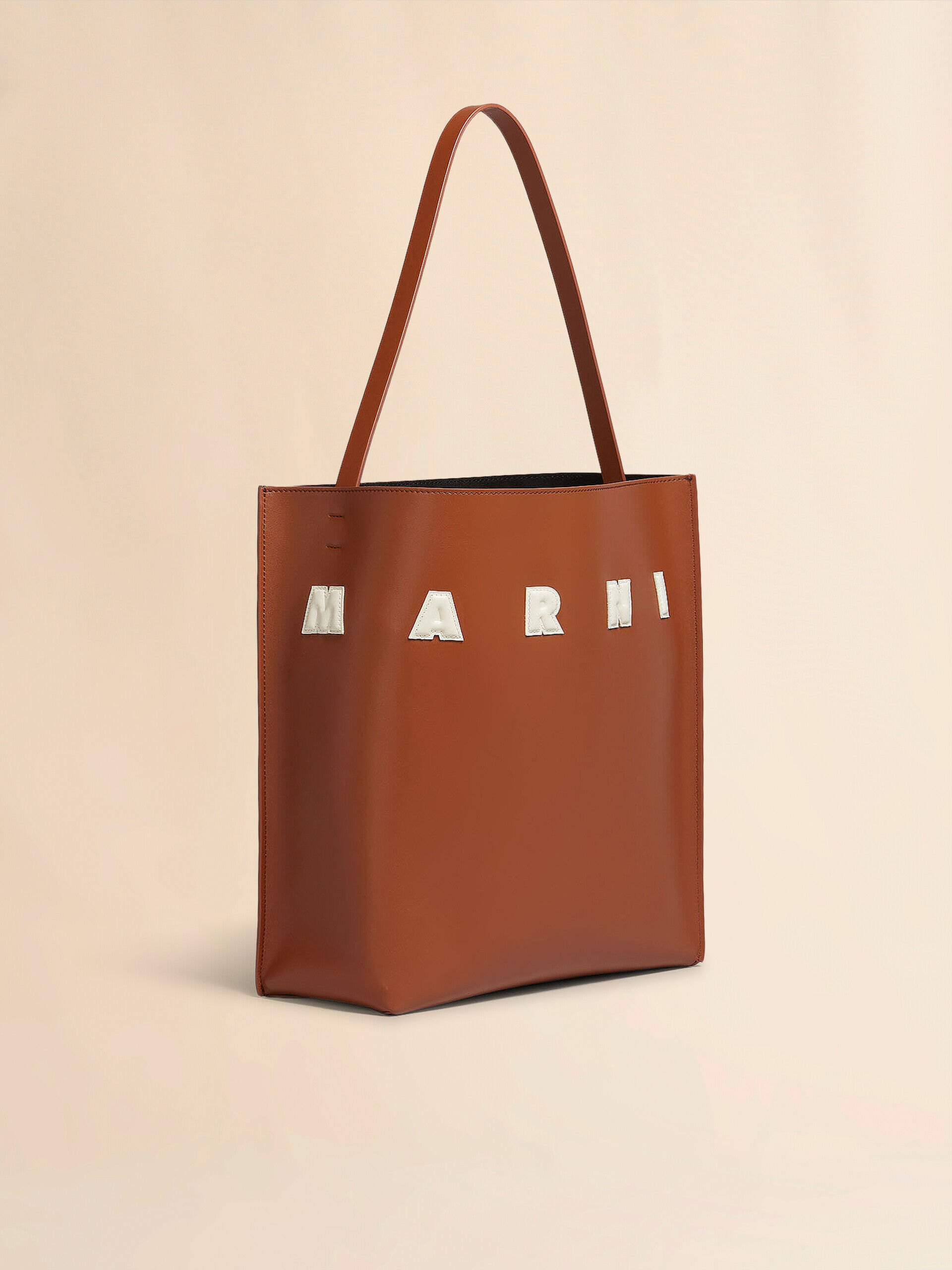 【MARNI】Women's Nylon Hobo Bag Marni Dot Small Hobo Bag, Black – Kick Pleat