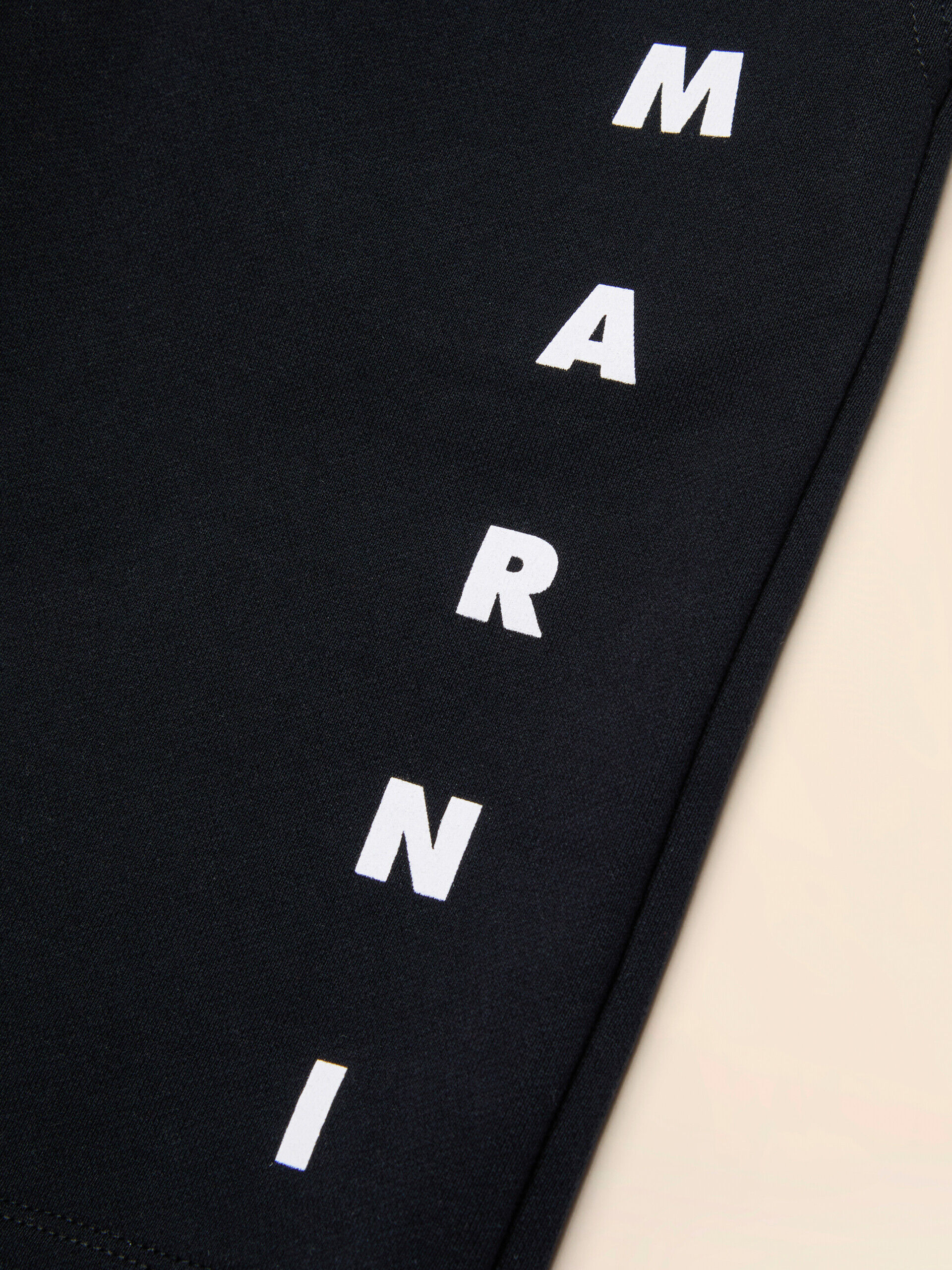 Black cotton sweat shorts with Marni print | Marni
