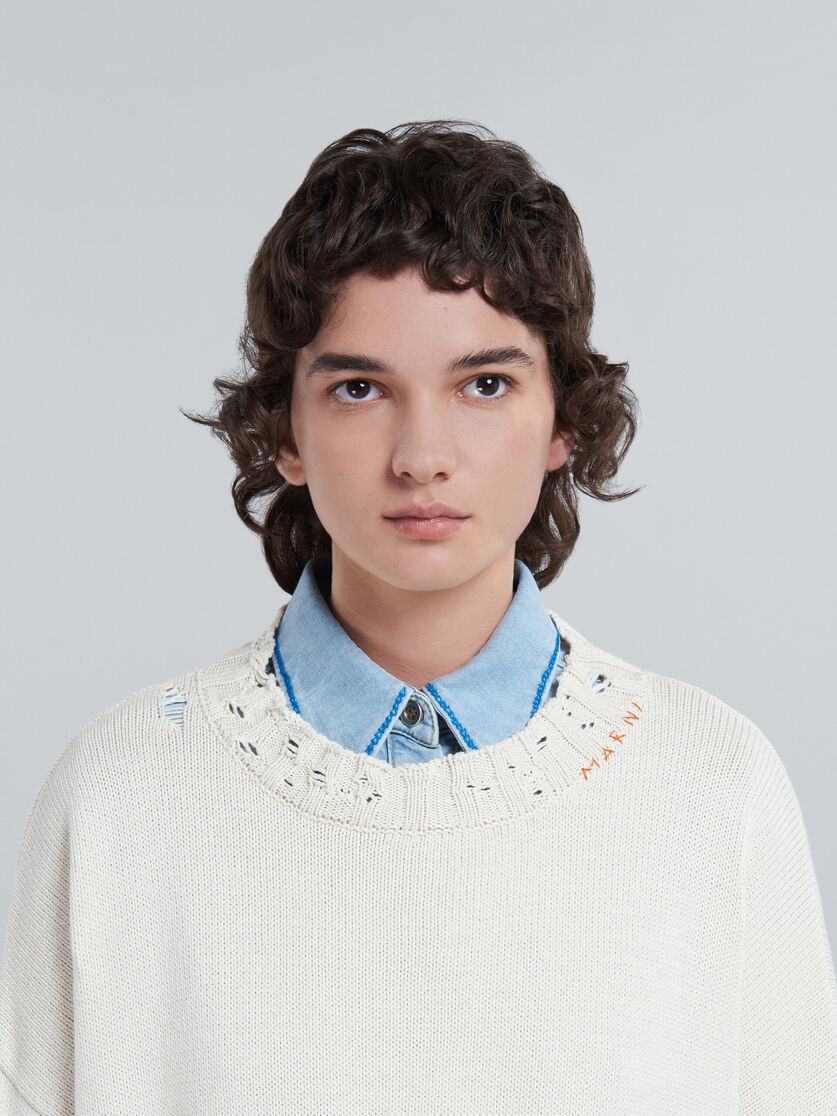Kurzer weißer Baumwollpullover - Pullover - Image 4