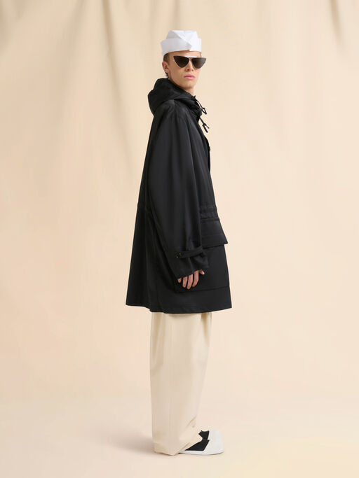 Black water-repellent taffeta parka - Coat