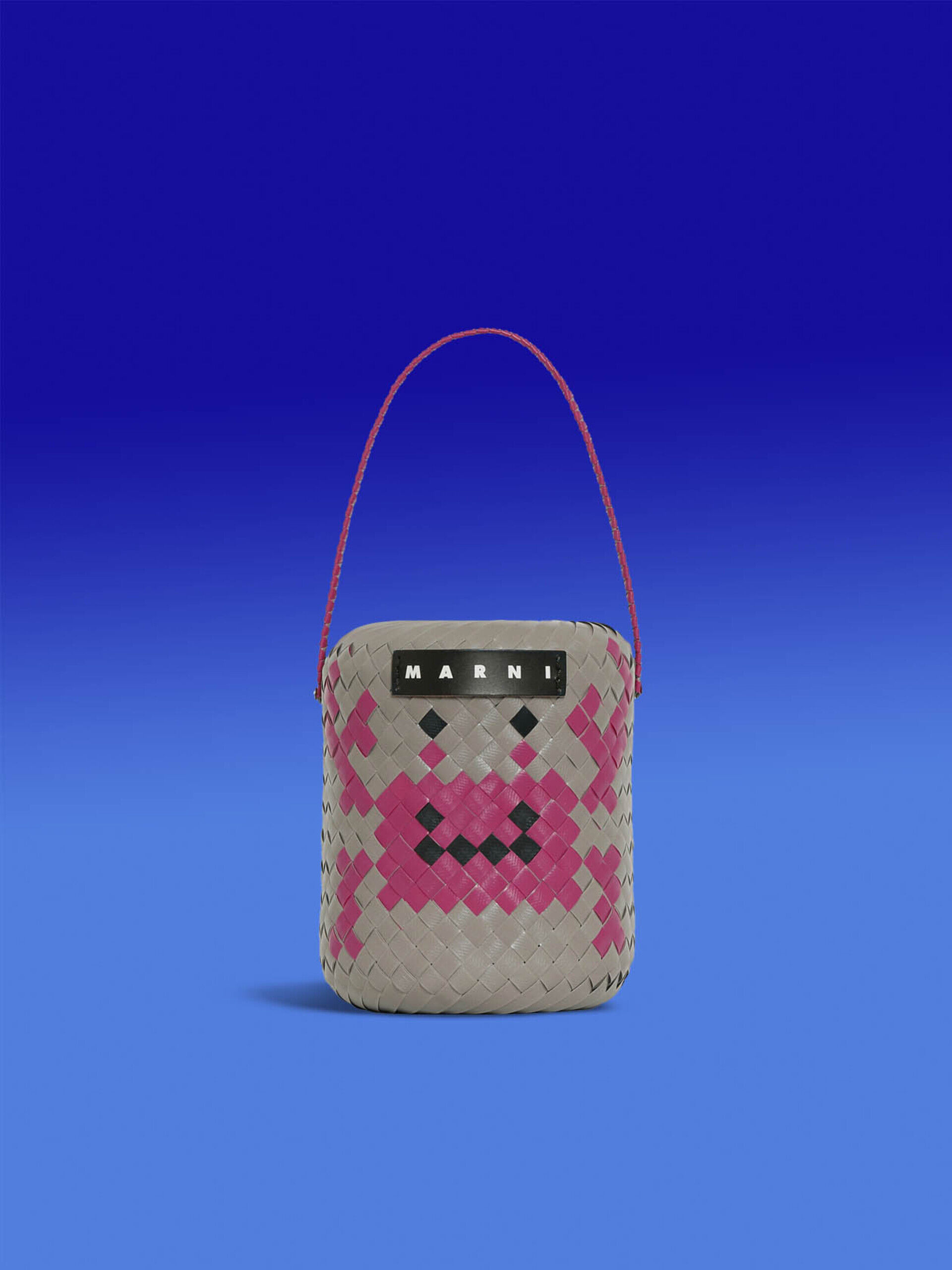 正規品　マルニマーケット　フィケバケットバック ディープブルー シルバー ボブルニット MARNI MARKET バケット