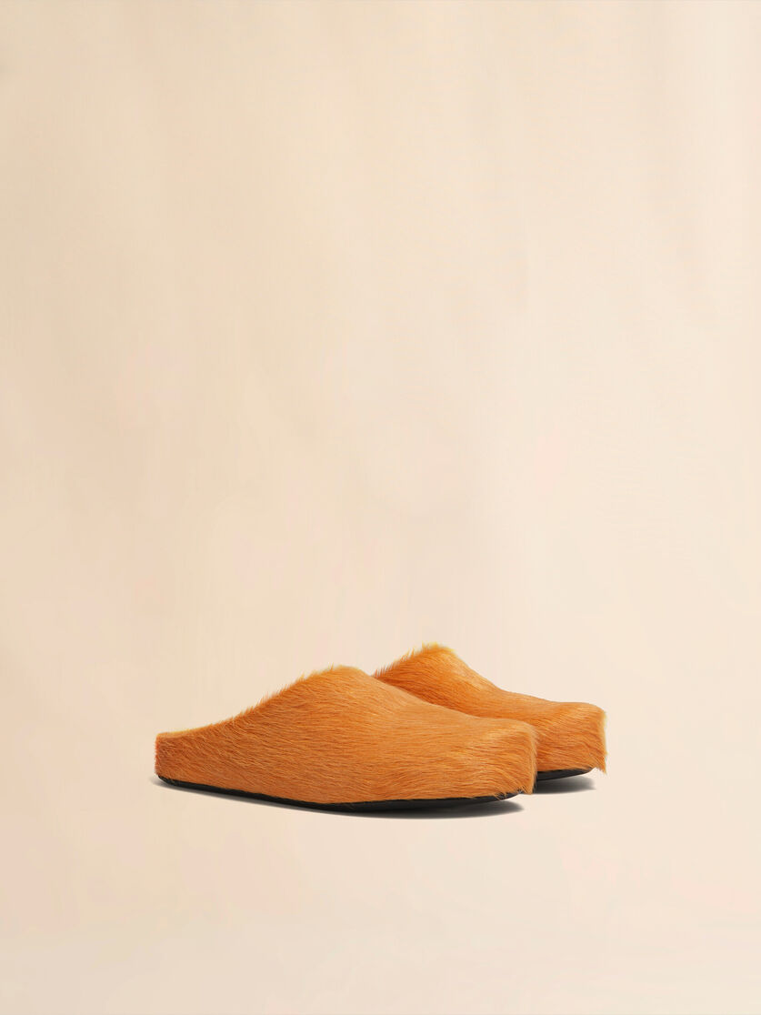 Blue long hair calfskin Fussbett sabot - Clogs - Image 2