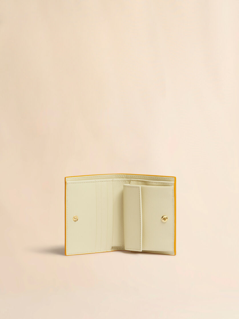 オレンジ、クリーム＆ブルー サフィアーノレザー製二つ折りウォレット, Image 2