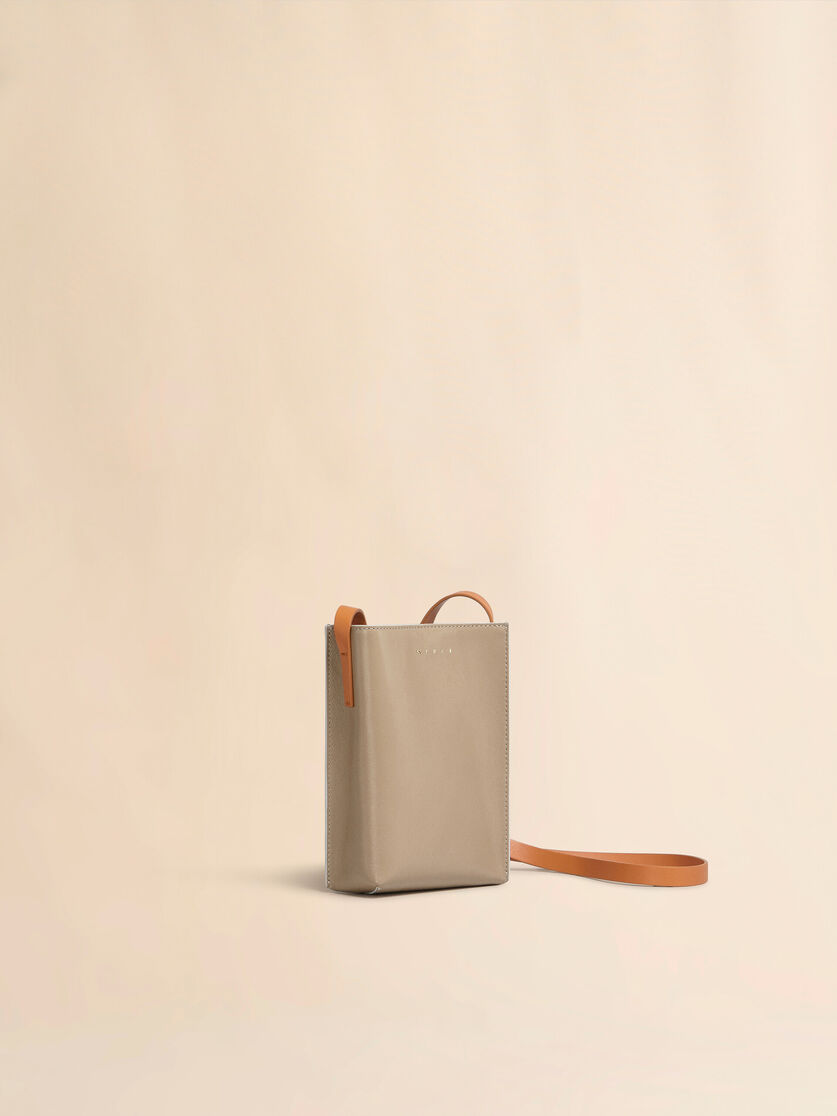 ブラックとグレー レザー製Museo Softナノバッグ - ショルダーバッグ - Image 5