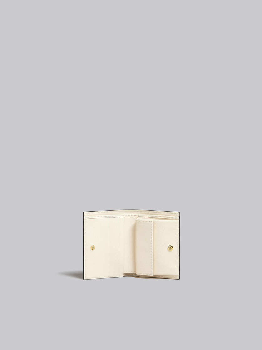 Faltbrieftasche aus Saffianleder in Grün, weiß und beige - Brieftaschen - Image 2