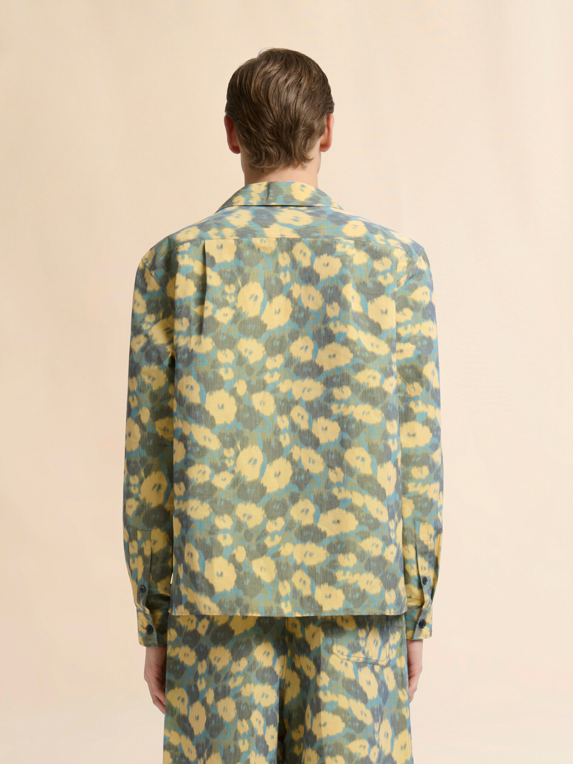 グリーン リネンブレンドシャツ、ぼかした花柄プリント | Marni