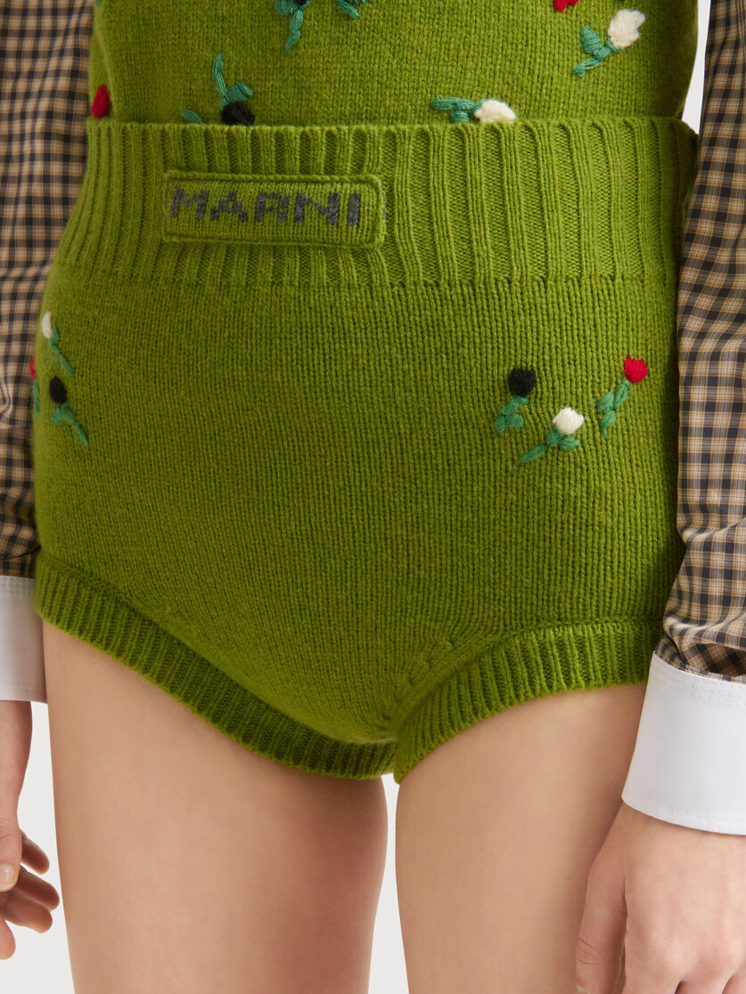Green wool-cashmere briefs with flower embroidery, Image 5