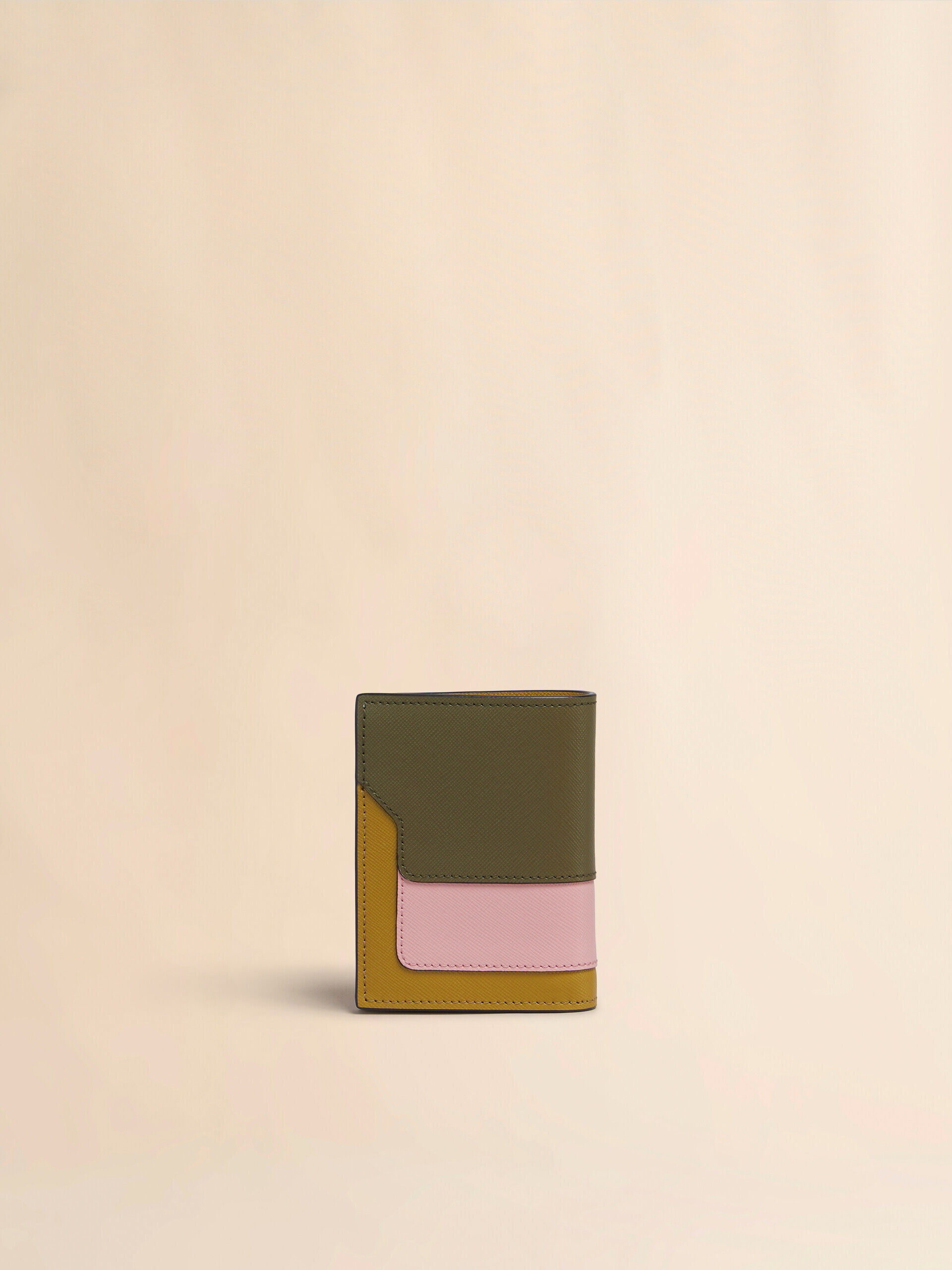 ディープグリーン ピンク マスタード サフィアーノレザー製二