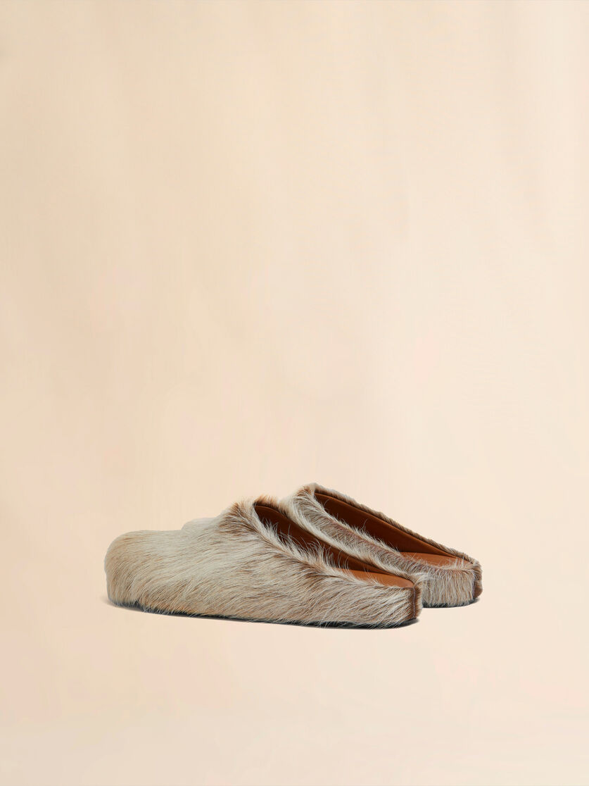 Blue-grey long hair calfskin Fussbett sabot - Clogs - Image 3