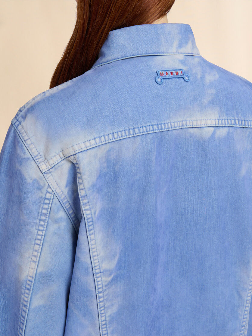 Giacca trucker in denim floccato blu chiaro - Giacche - Image 5