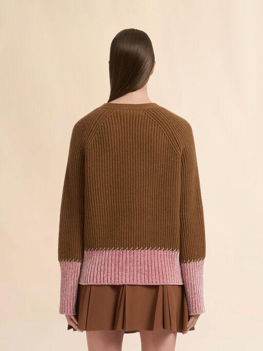 Braune Wollstrickjacke mit Farbblockmuster - Pullover