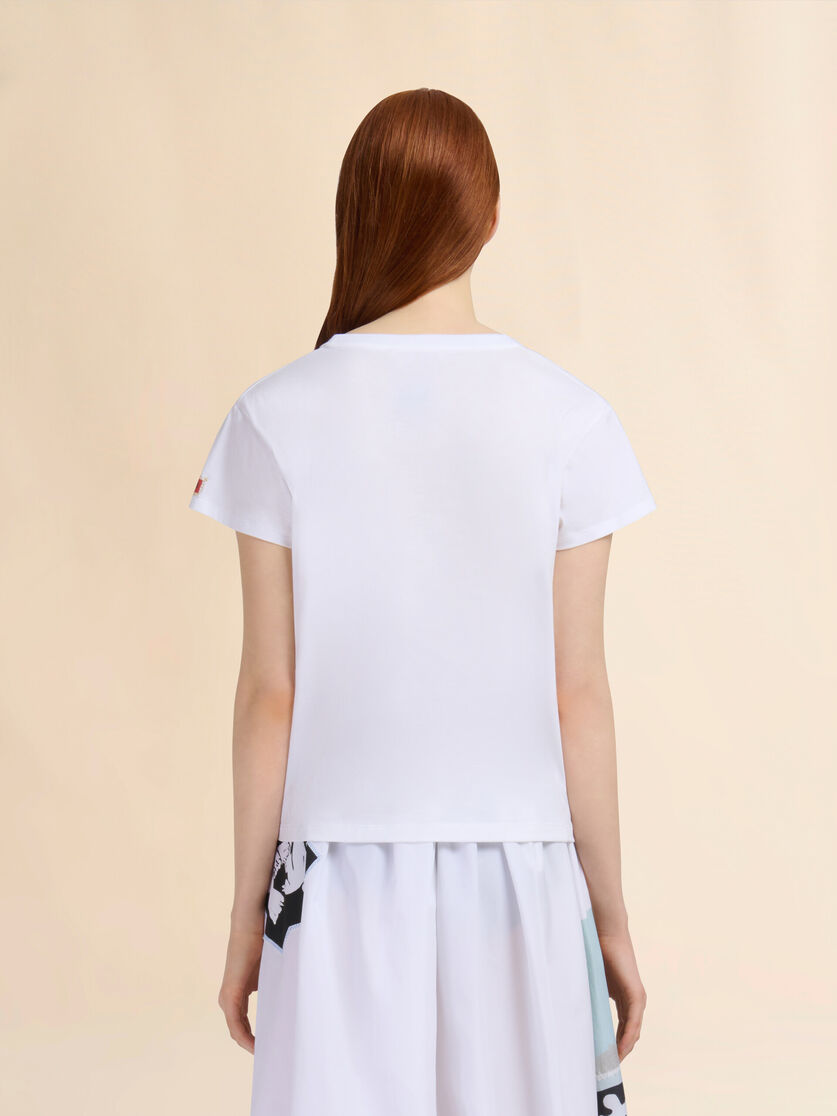 T-shirt in cotone bianco con stampa e applicazioni - T-shirt - Image 3