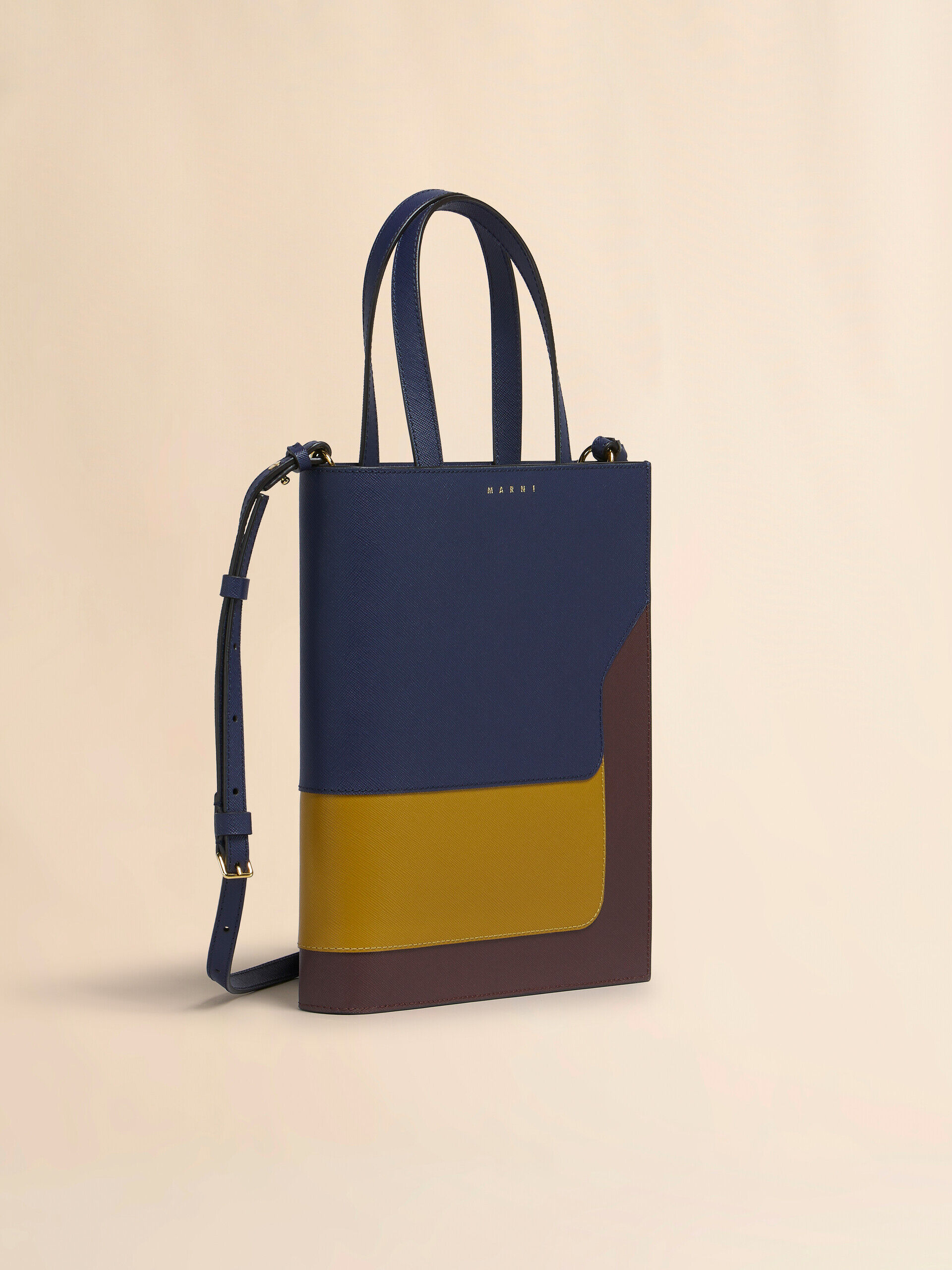 ★超特価★MARNI★サフィアーノ トランク EWバッグ アクアマリン ブラウン レザー製 Trunk Soft E/W バッグ | Marni