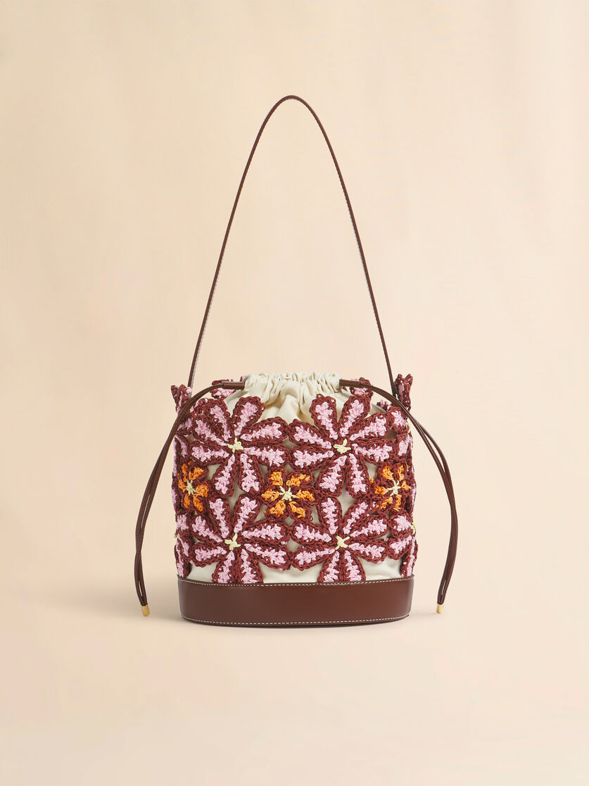 Pink paper raffia flower Seaside bucket bag, Image 3